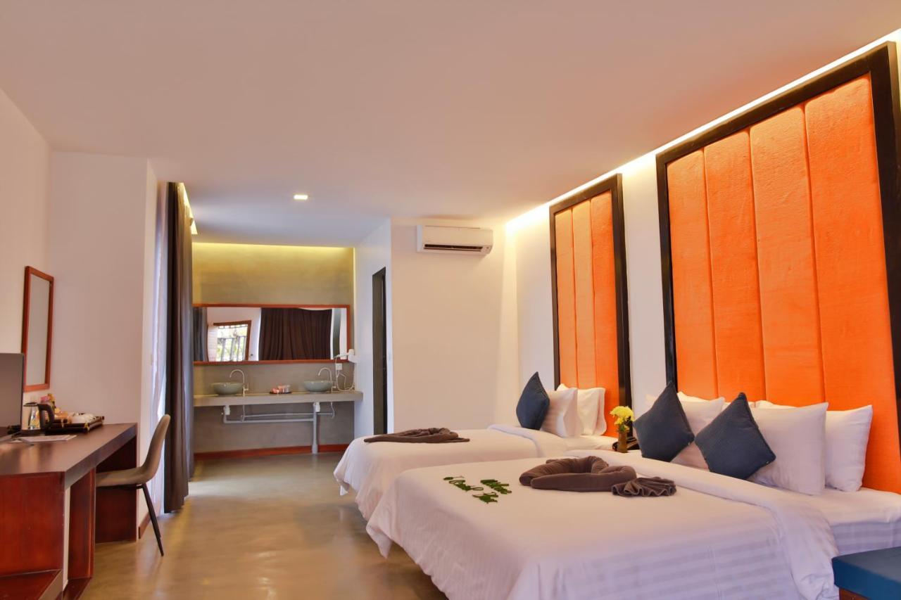 Central Corner Suite Сием Реап Екстериор снимка