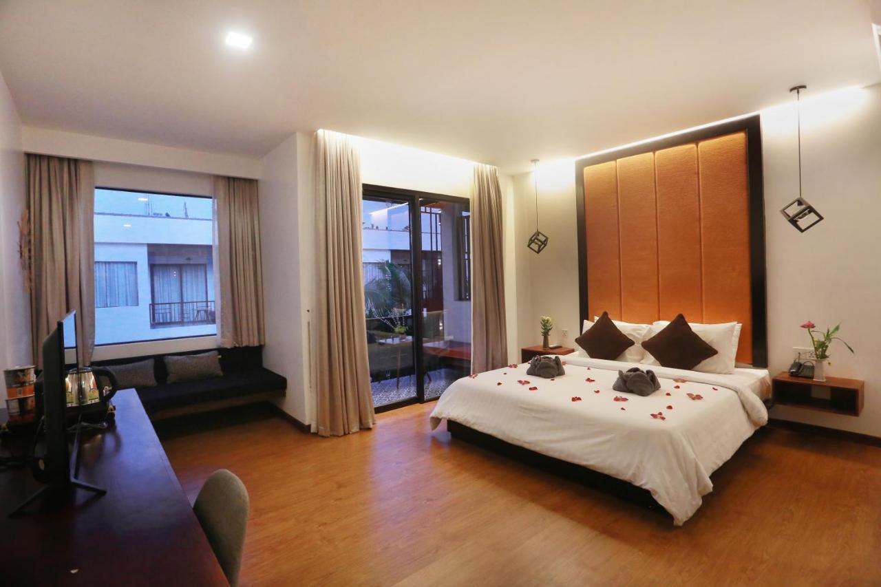 Central Corner Suite Сием Реап Екстериор снимка