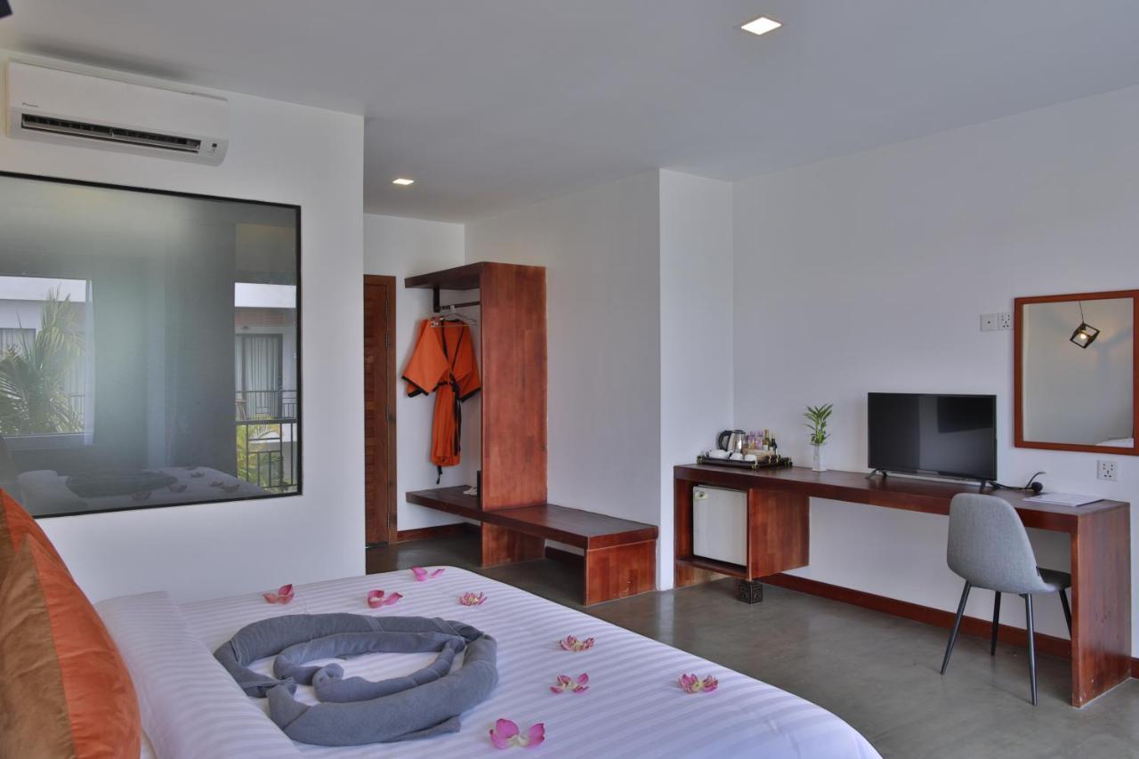 Central Corner Suite Сием Реап Екстериор снимка