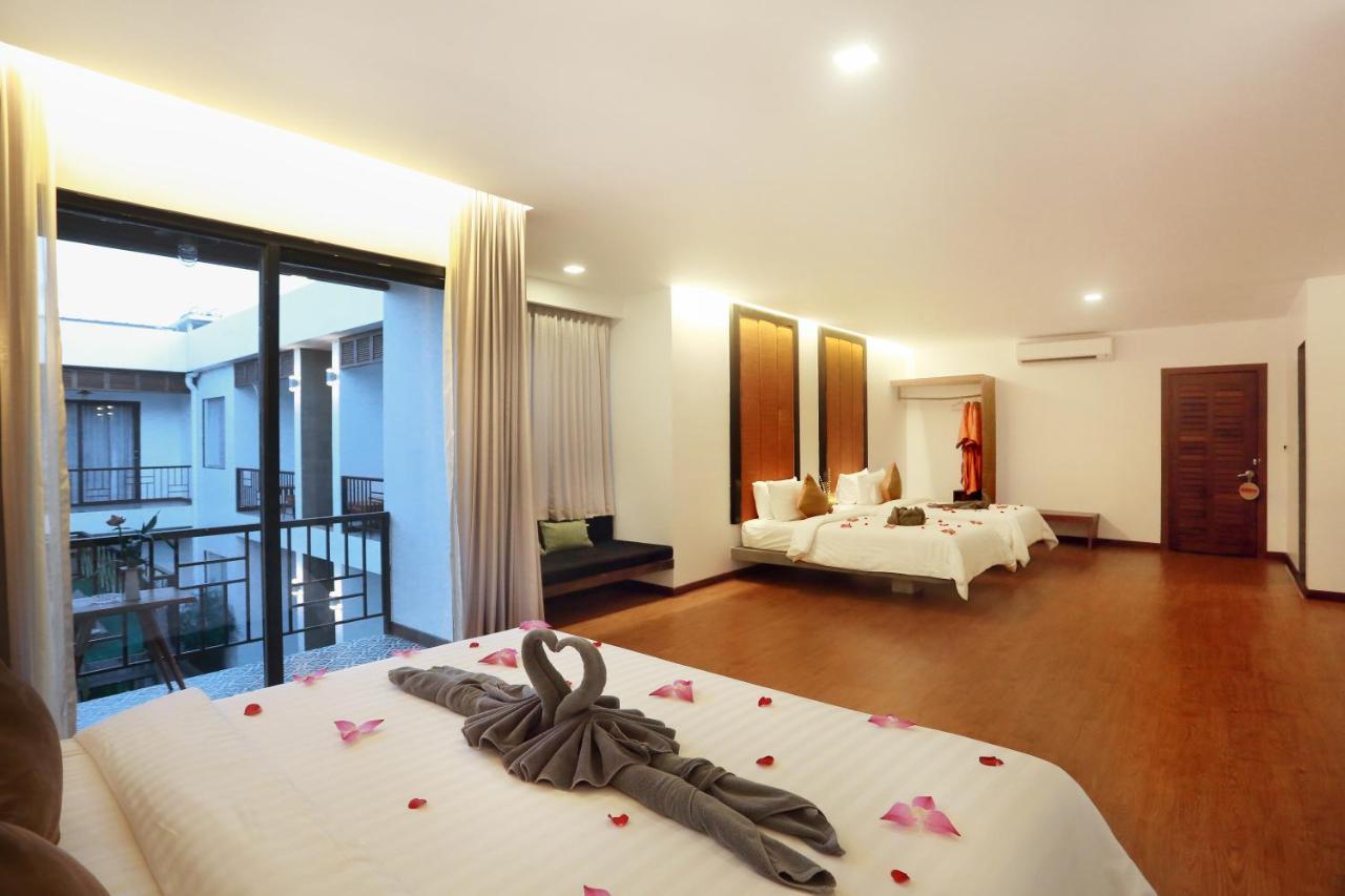 Central Corner Suite Сием Реап Екстериор снимка